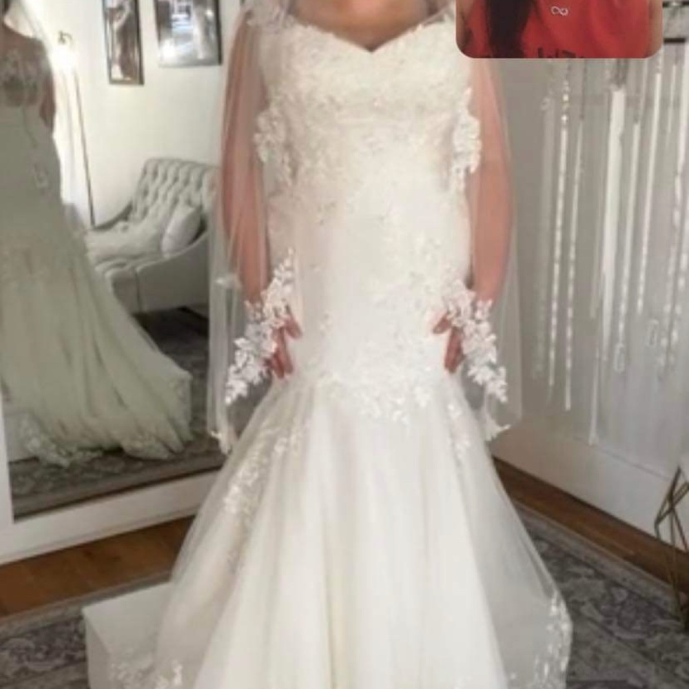 Wedding dress